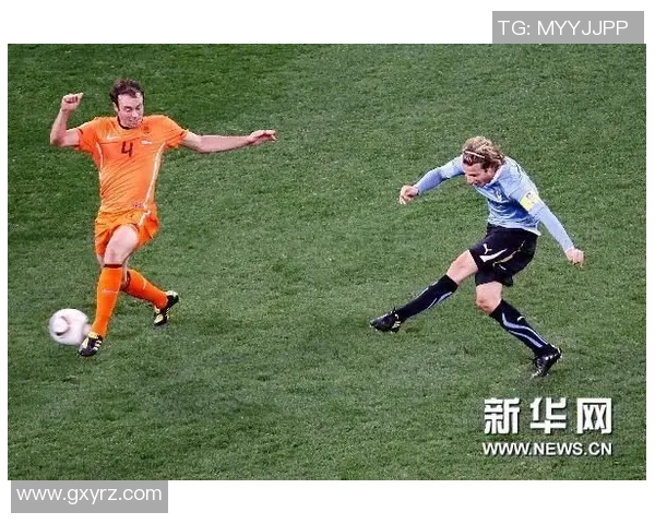 足球星卡小绿包价格揭秘 市场波动影响你购买决策